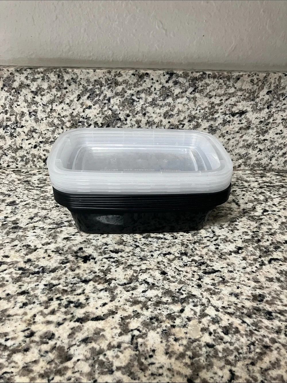 6 Gently Used Take Out Containers and 6 Gently Used Lids